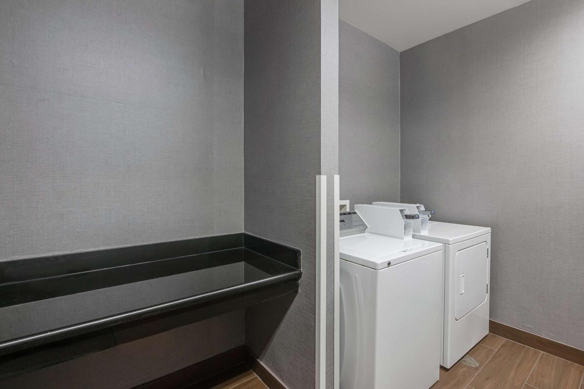 Hampton Inn Oak Grove Fort Campbell מראה חיצוני תמונה