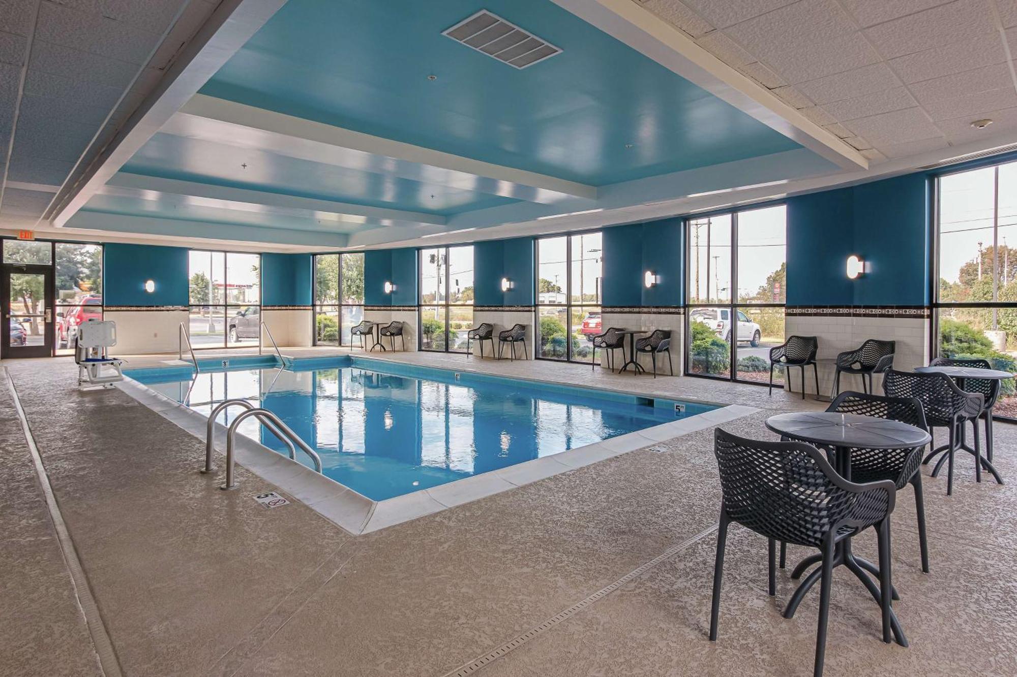 Hampton Inn Oak Grove Fort Campbell מראה חיצוני תמונה